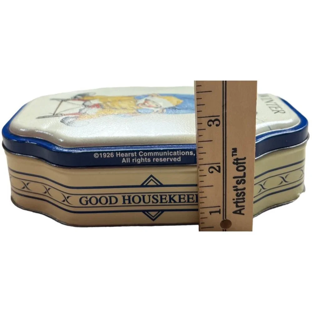 Good Housekeeping Tin 1926 Winter sledding